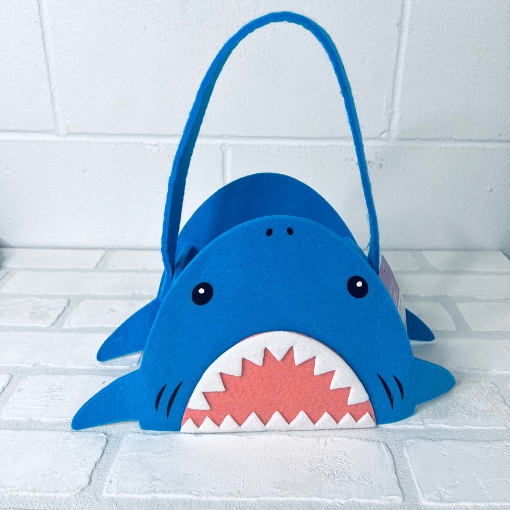 Spritz Blue Shark Felt Easter Basket Toy Tote Bag with Handle NWT